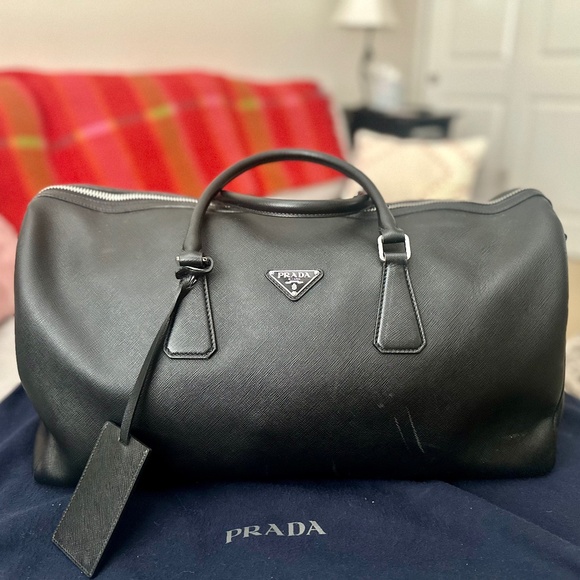 PRADA Black Saffiano Leather Travel Bag - Picture 1 of 11